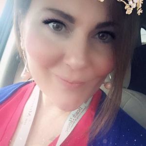 Meet your Posher, Candice